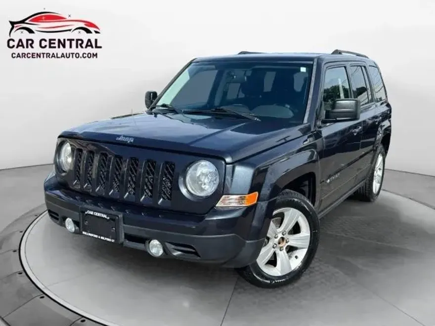 2014 Jeep Patriot Latitude Sport photo 1