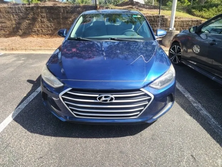 2018 Hyundai Elantra SE photo 1