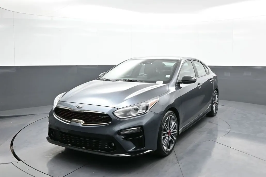 2021 Kia Forte GT photo 1