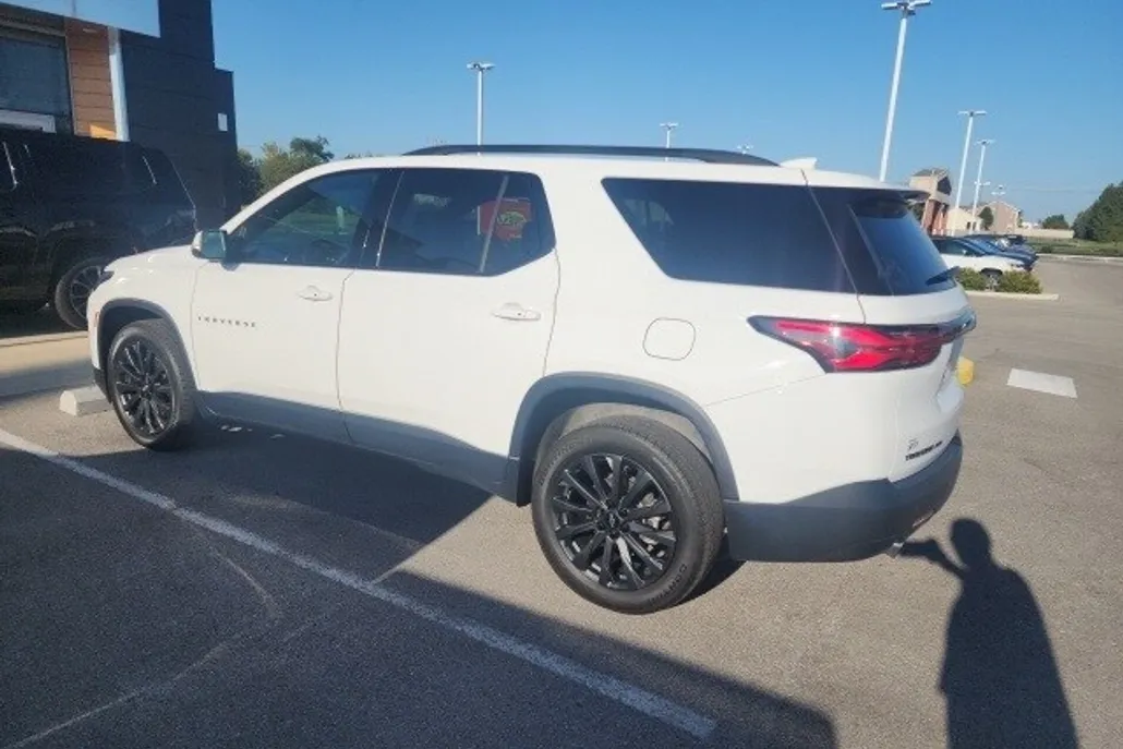 2023 Chevrolet Traverse RS photo 1