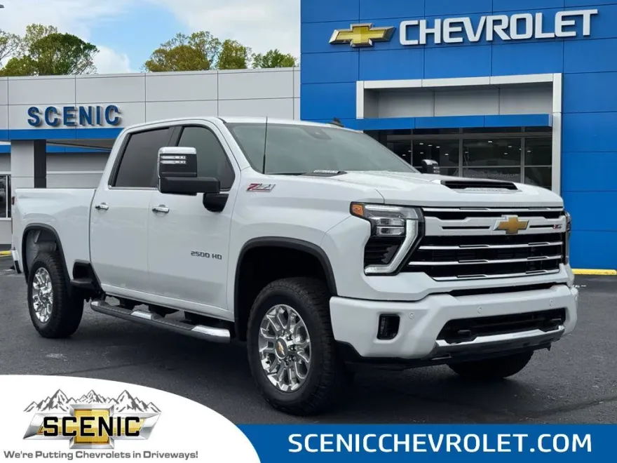 2025 Chevrolet Silverado 2500HD LT photo 1