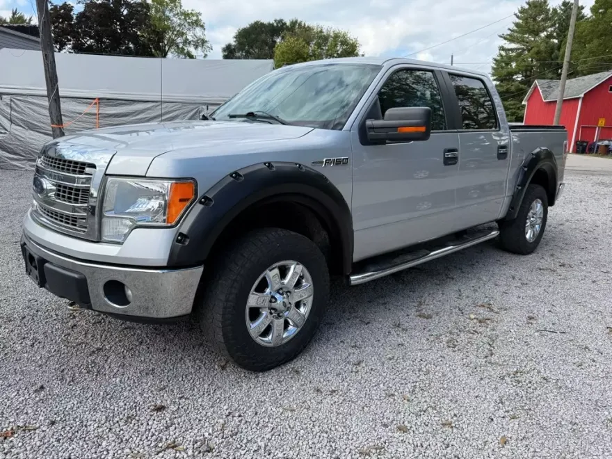 2013 Ford F-150 XLT photo 1