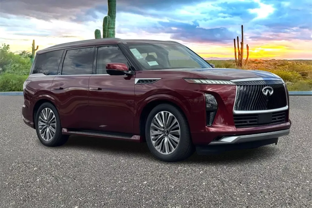 2025 Infiniti QX80 Luxe photo 1