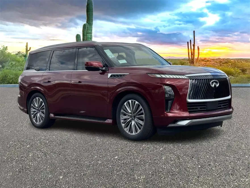 2025 Infiniti QX80 Luxe photo 1