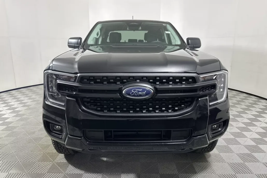 2025 Ford Ranger XL photo 1