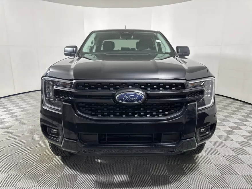 2025 Ford Ranger XL photo 1
