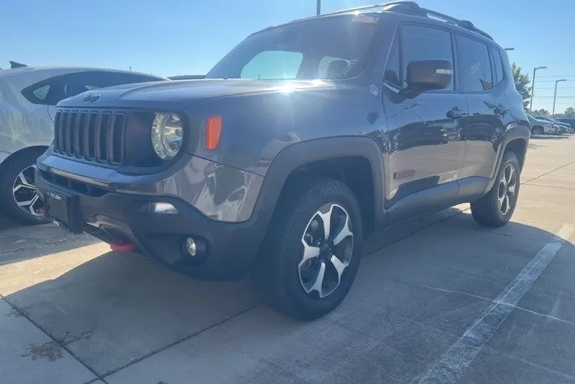 2019 Jeep Renegade Trailhawk photo 1