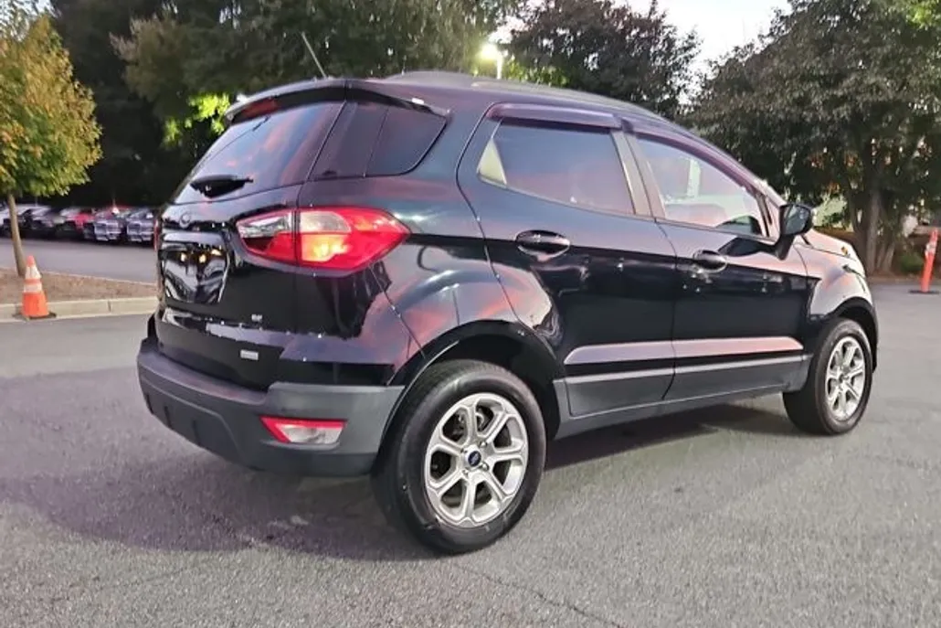 2020 Ford EcoSport SE photo 1