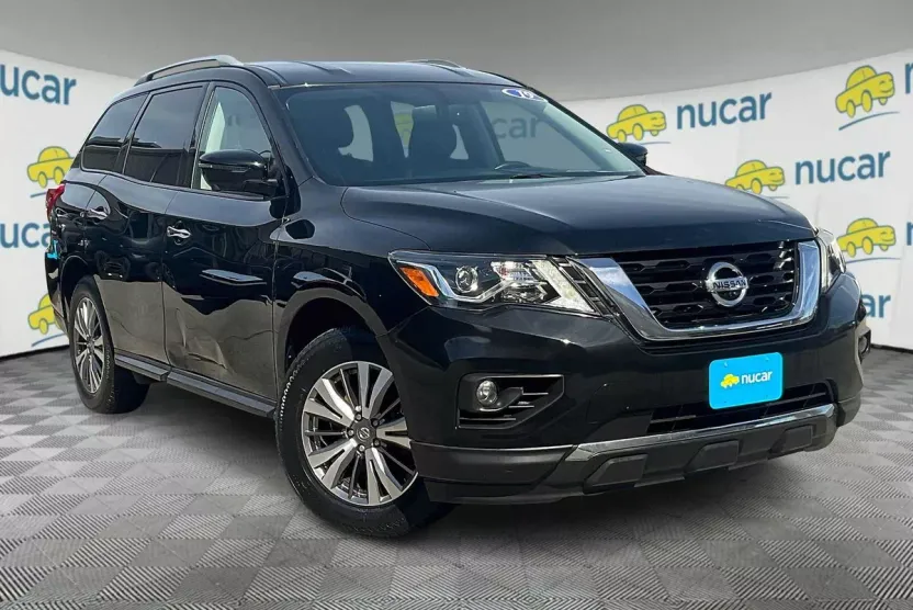 2019 Nissan Pathfinder SL photo 1