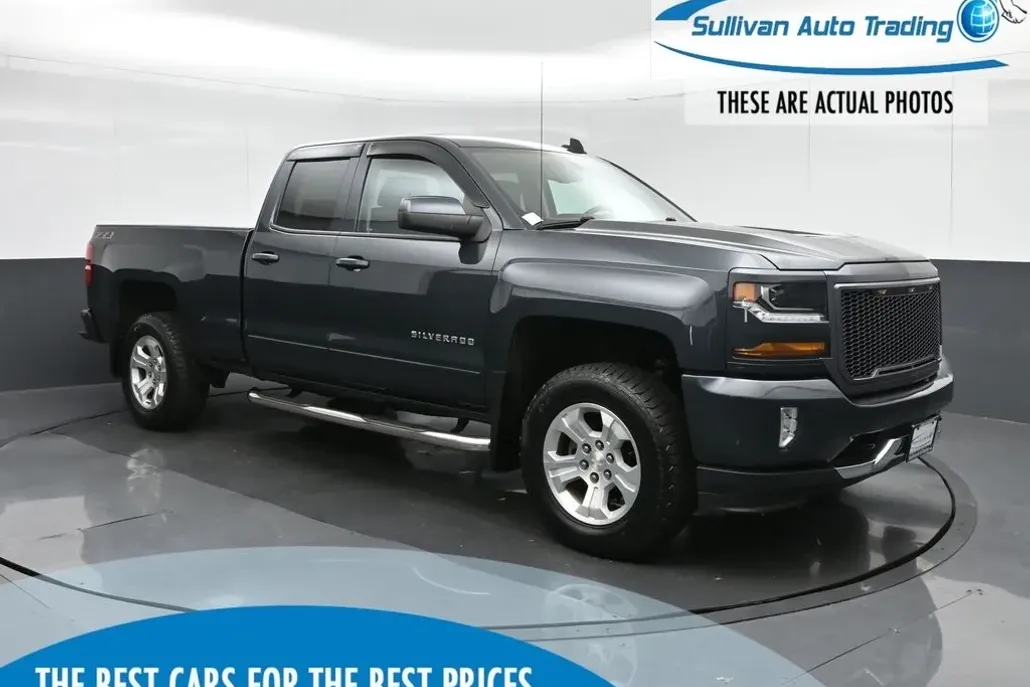 2019 Chevrolet Silverado 1500 LT photo 1