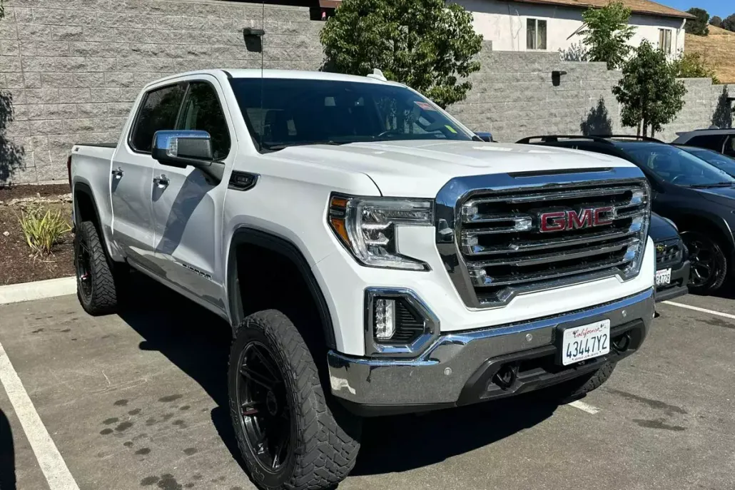 2020 Gmc Sierra 1500 SLT photo 1