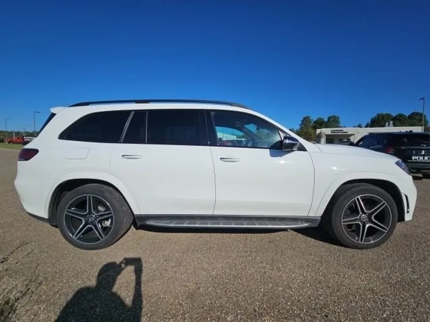 2022 Mercedes Benz GLS 450 4MATIC photo 1