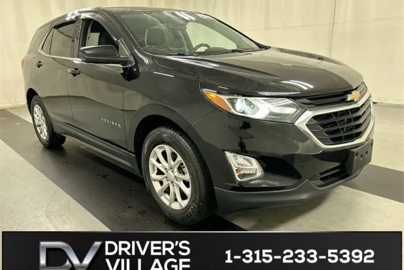 2020 Chevrolet Equinox LT photo 1