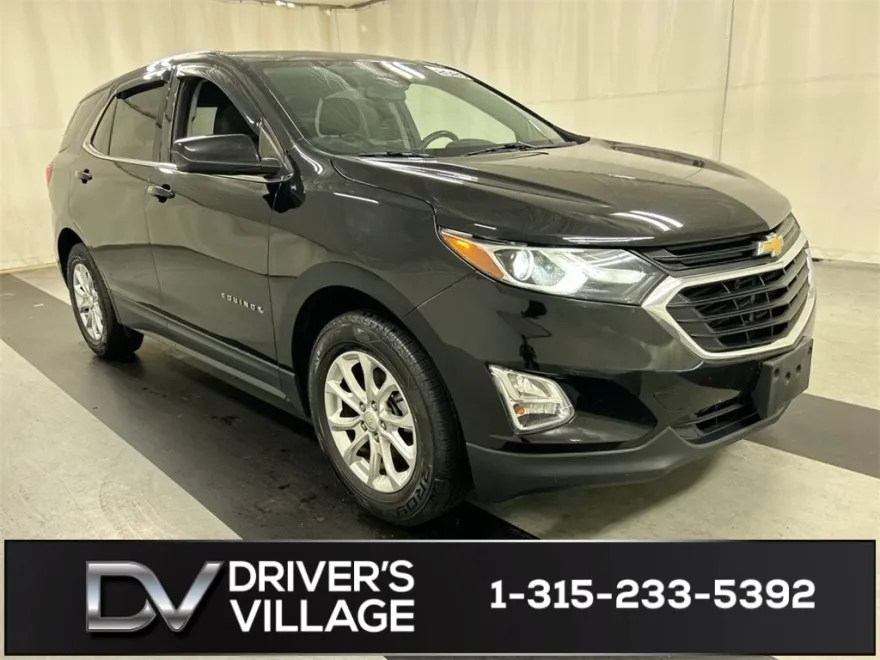 2020 Chevrolet Equinox LT photo 1