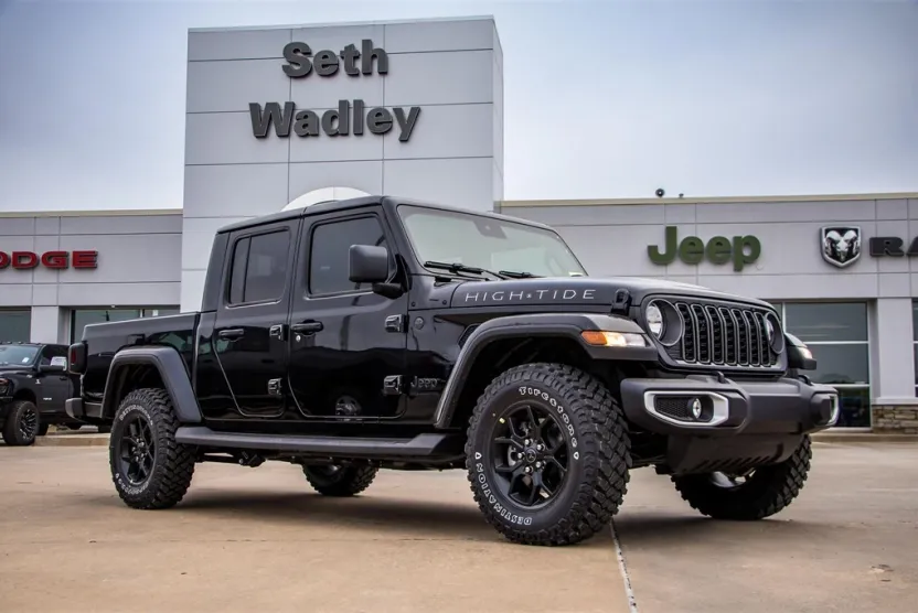 2025 Jeep Gladiator Sport photo 1