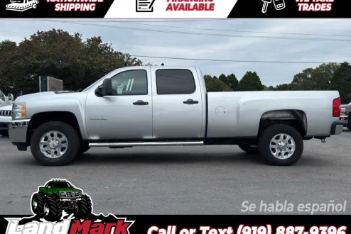 2014 Chevrolet Silverado 2500HD LT photo 2