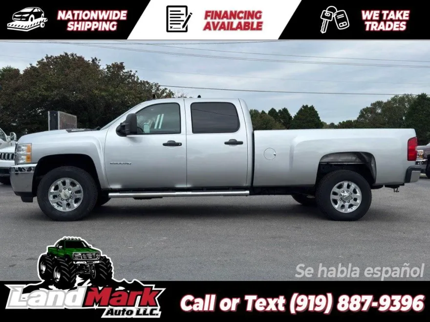 2014 Chevrolet Silverado 2500HD LT photo 2