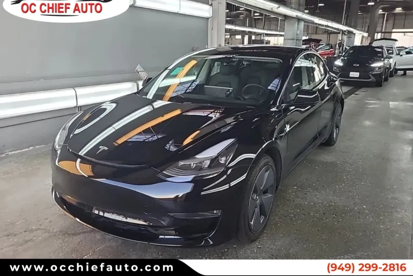 2022 Tesla Model 3 Long Range photo 1