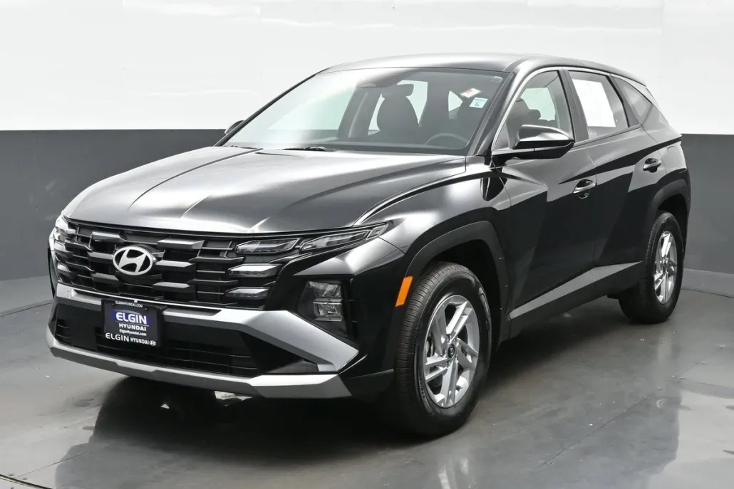 2025 Hyundai Tucson SE photo 1