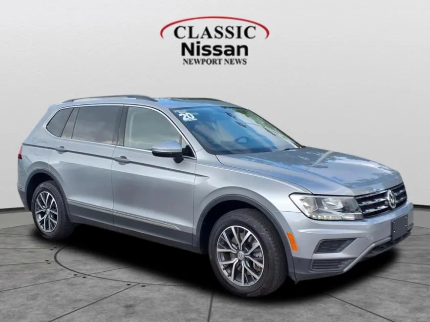 2020 Volkswagen Tiguan SE photo 1