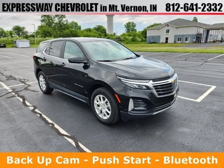 2023 Chevrolet Equinox LT photo 1