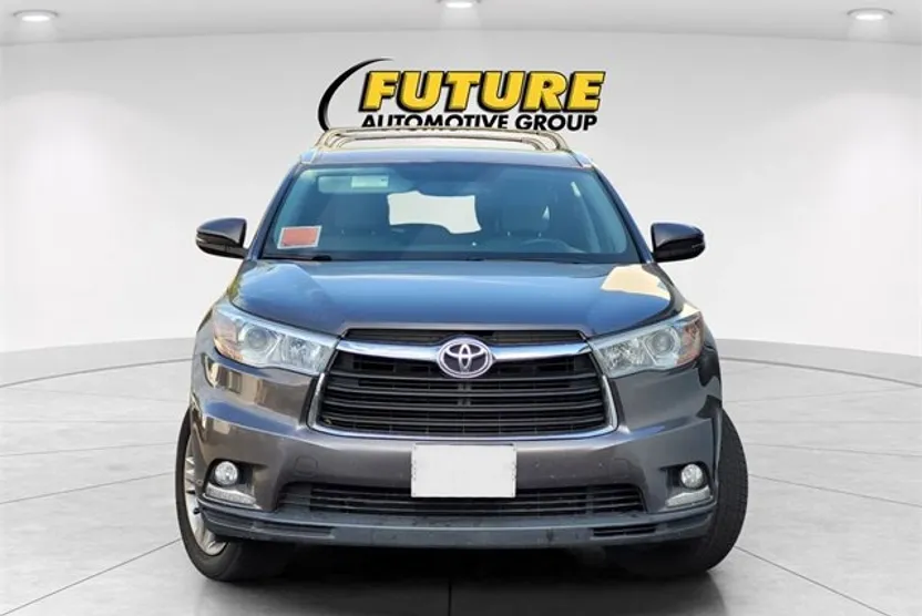 2016 Toyota Highlander Base Hybrid photo 1