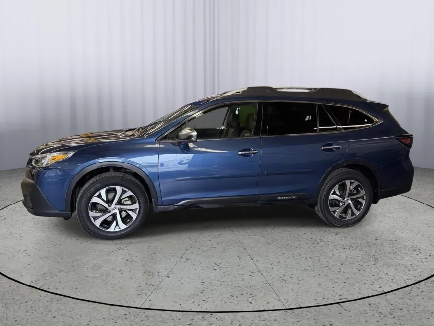 2021 Subaru Outback Touring XT photo 1