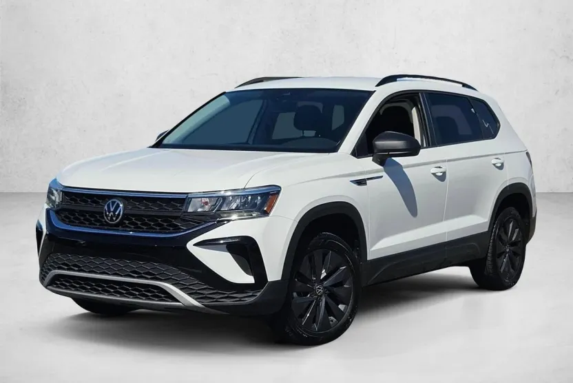 2022 Volkswagen Taos S photo 1