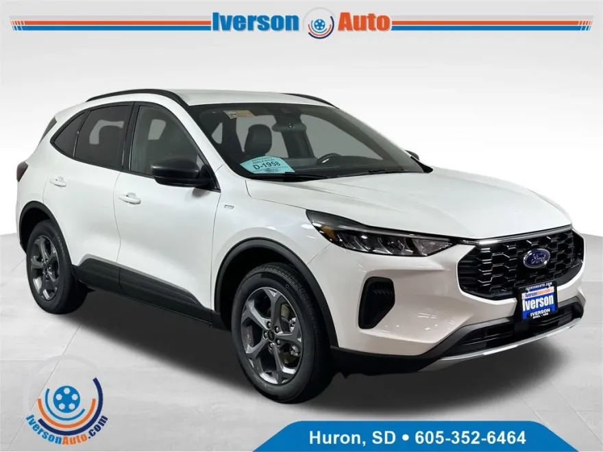 2025 Ford Escape ST-Line photo 1