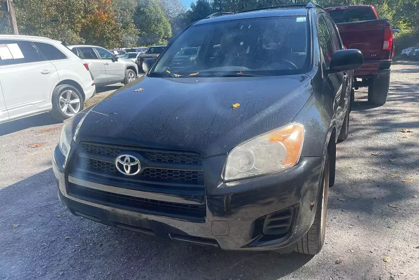 2010 Toyota RAV4 photo 1