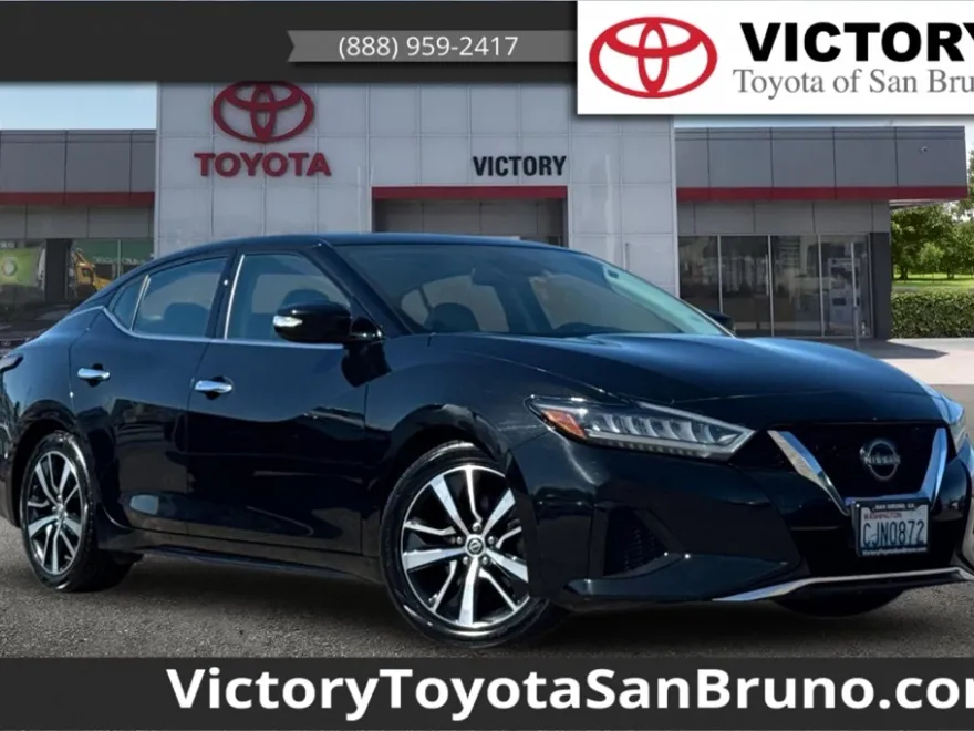 2023 Nissan Maxima SV photo 1