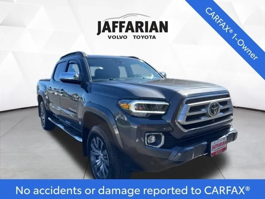 2023 Toyota Tacoma Limited photo 1