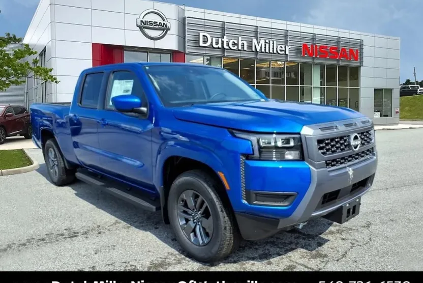 2026 Nissan Frontier Crew Cab SV photo 1