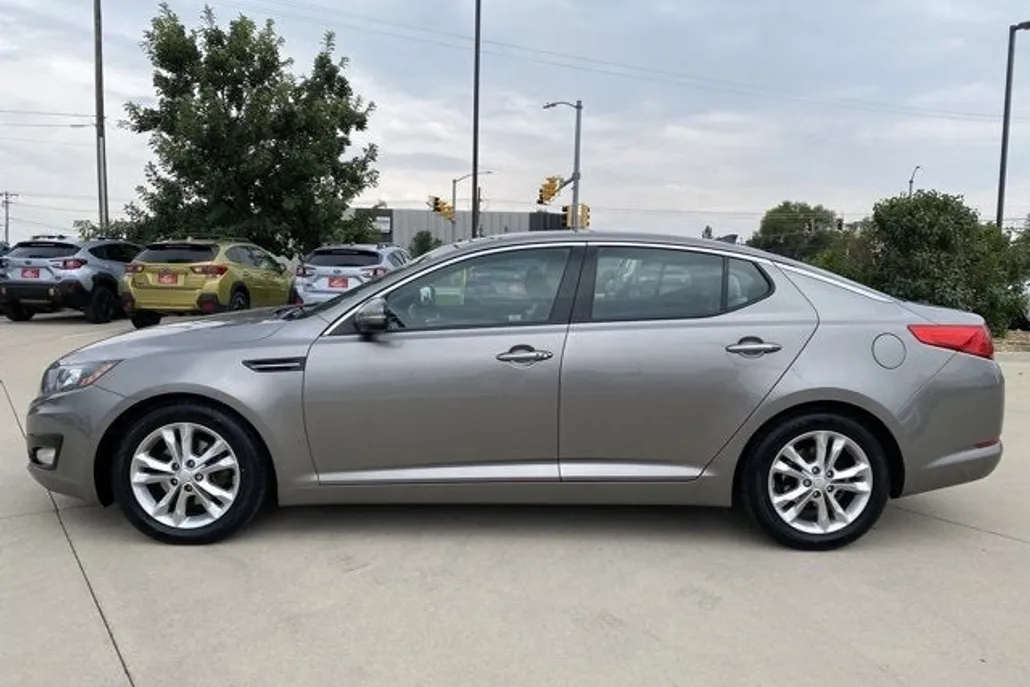 2013 Kia Optima EX photo 1