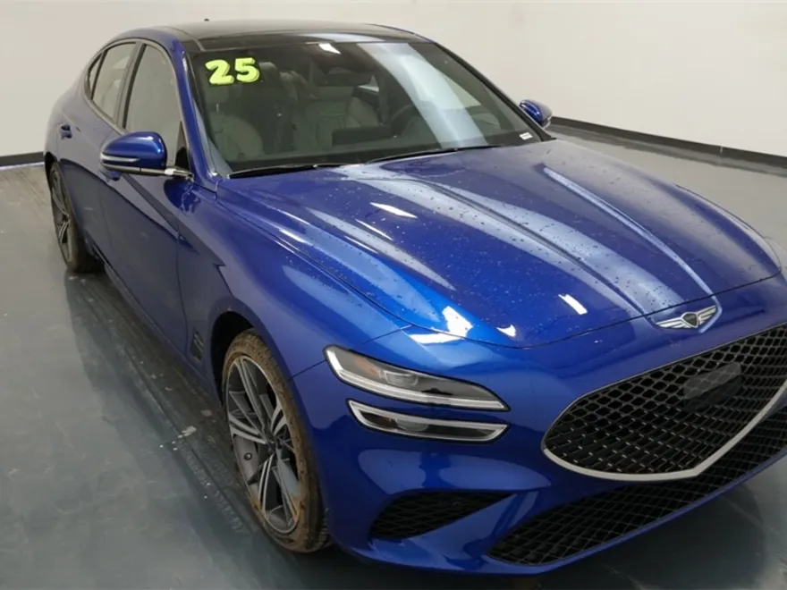 2025 Genesis G70 2.5T photo 1