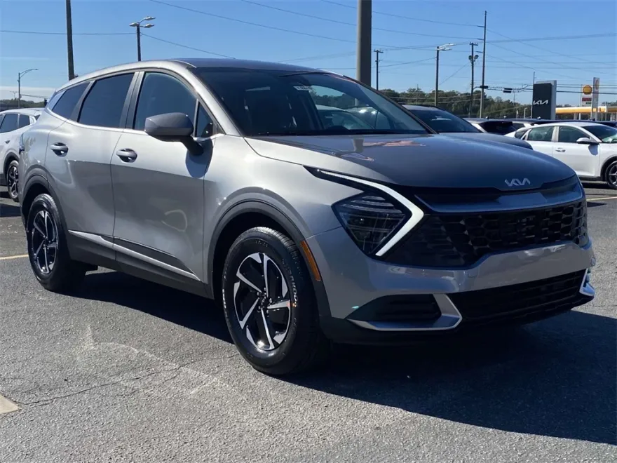 2025 Kia Sportage Hybrid LX photo 1