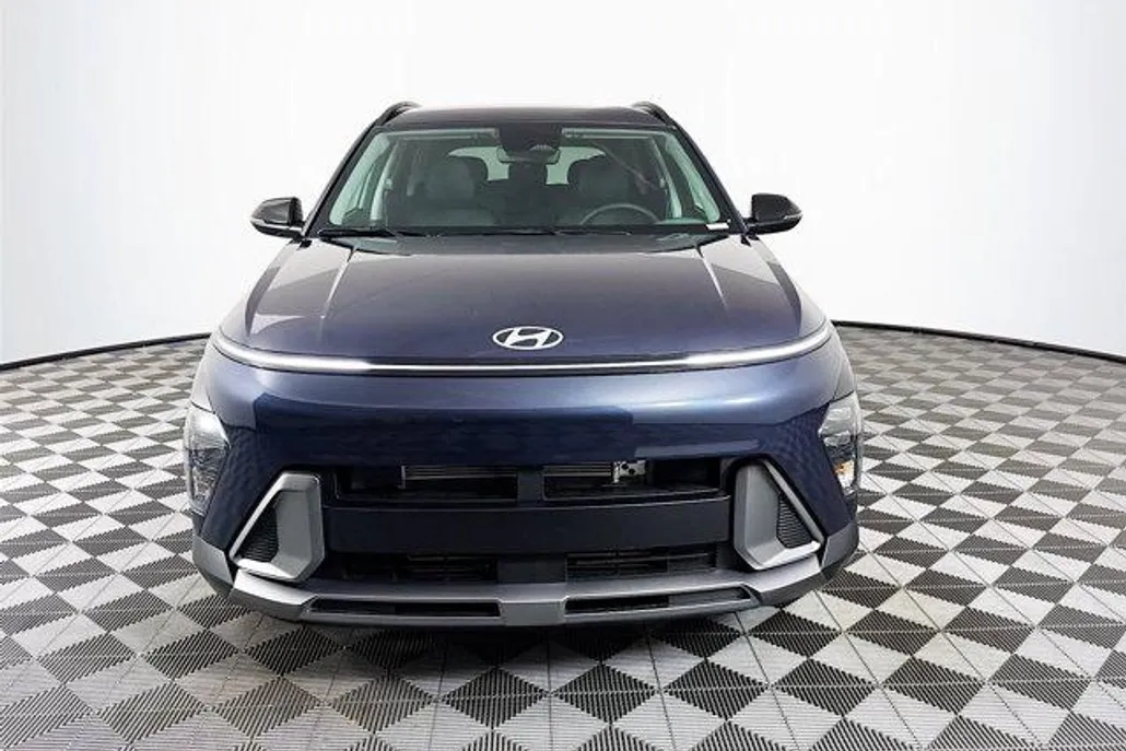2026 Hyundai Kona SEL photo 1