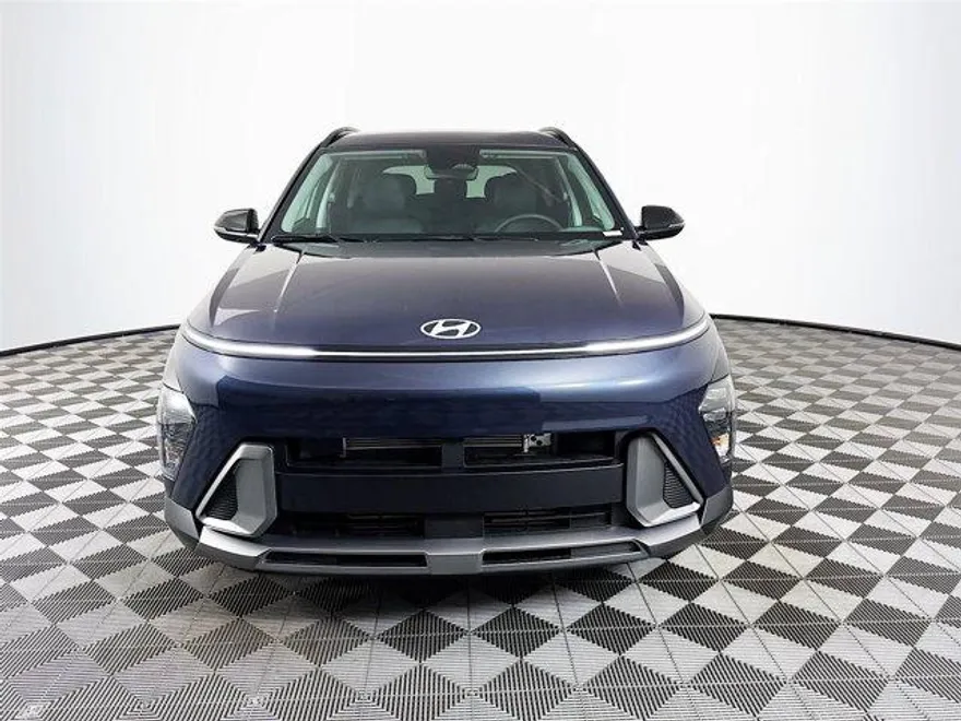 2026 Hyundai Kona SEL photo 1