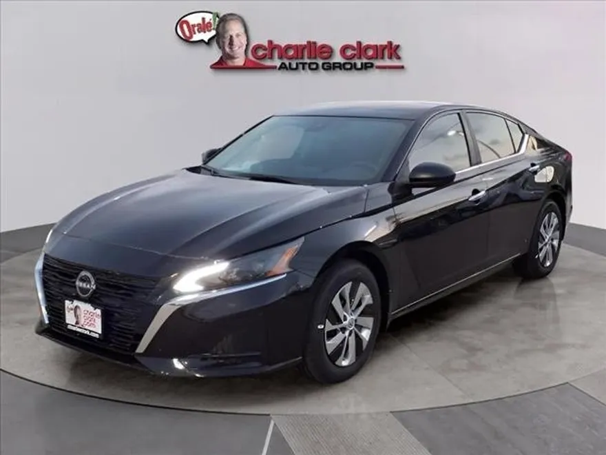 2025 Nissan Altima 2.5 S photo 1