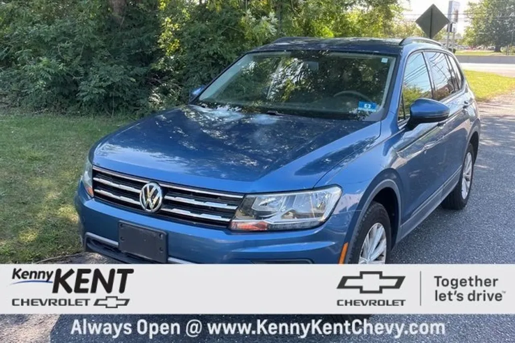 2018 Volkswagen Tiguan S photo 1