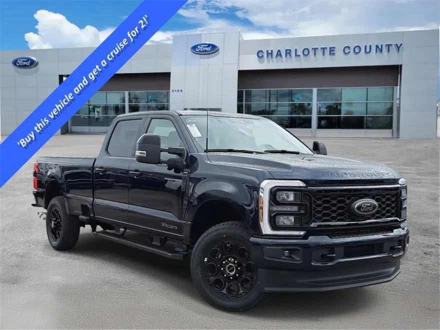 2025 Ford F-250 Lariat photo 1