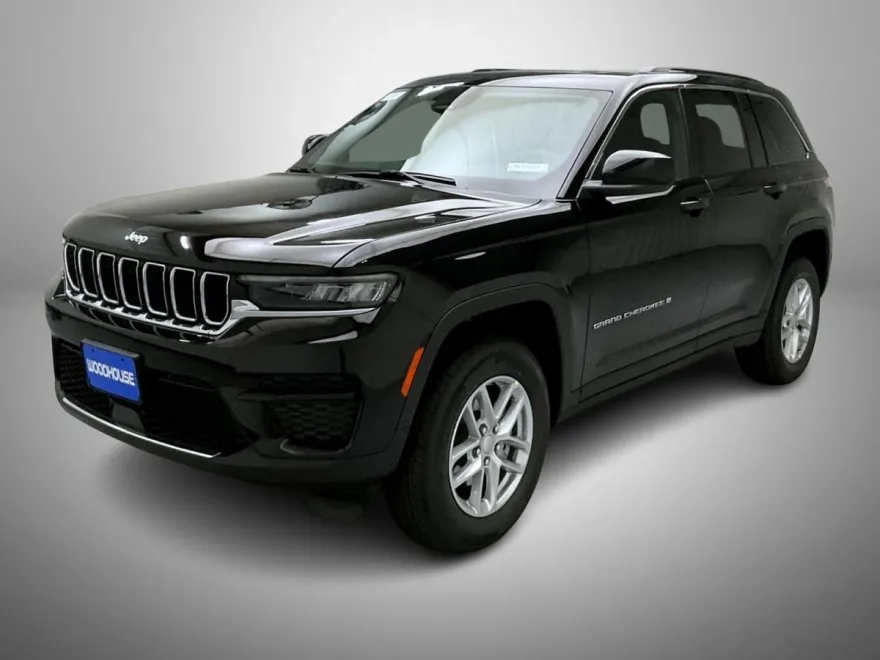 2025 Jeep Grand Cherokee Laredo X photo 1