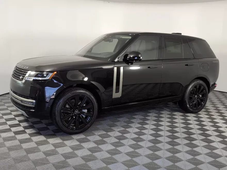 2025 Land Rover Range Rover SE photo 1