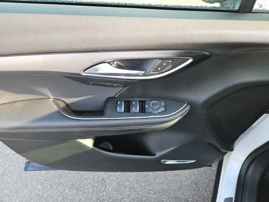 2024 Buick Envision Sport Touring photo 1
