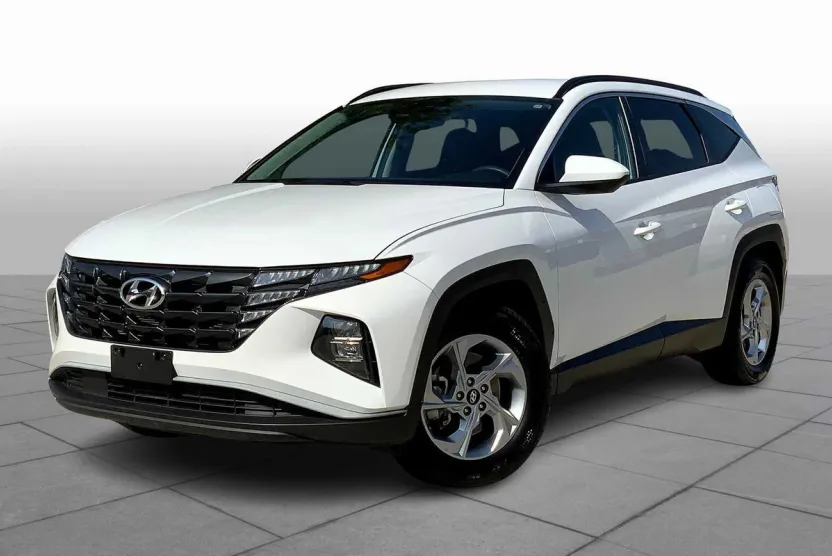 2024 Hyundai Tucson SEL photo 1
