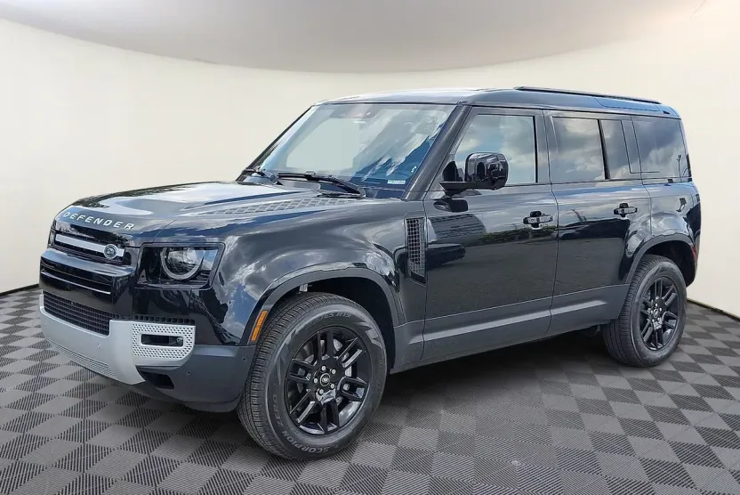 2025 Land Rover Defender 110 S photo 1