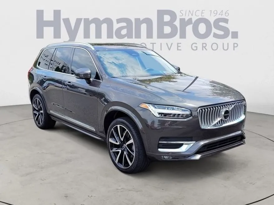 2023 Volvo XC90 Plus AWD photo 1