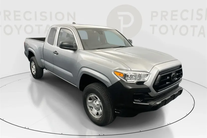 2022 Toyota Tacoma SR 4x4 Access Cab photo 1