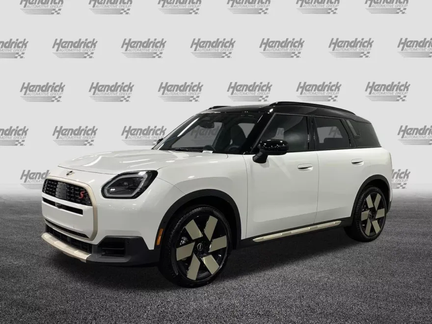 2025 Mini Countryman S ALL4 photo 1