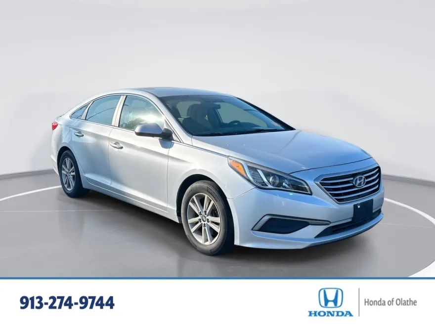 2017 Hyundai Sonata SE Eco photo 1